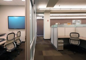Interior photo of Entergy Transmission Operations Center