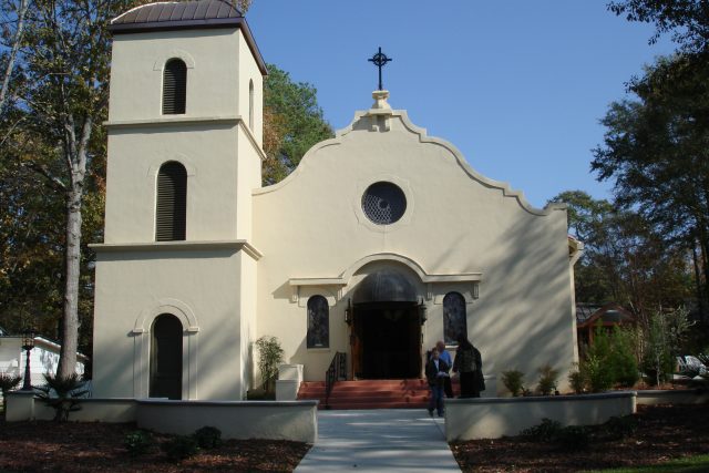 Holy Cross Catholic Church